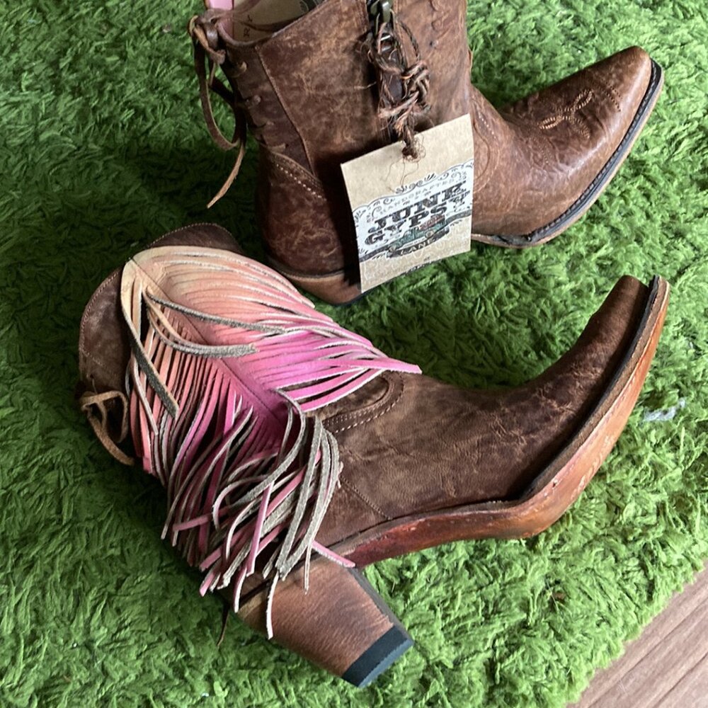 The Lace Cactus, Junk Gypsy Spirit Animal Shortie Boots, size 10, brown